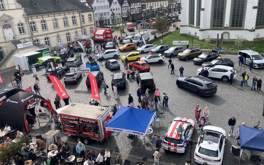 Mobilitätsausstellung auf dem Rathausplatz
