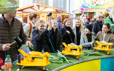Frösche kloppen auf der Herbstwoche