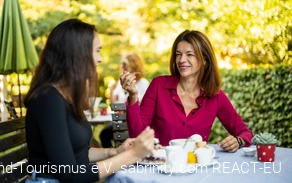 Restaurantbesuch © Sauerland-Tourismus e.V. sabrinity.com REACT-EU