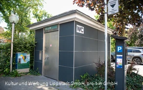 Öffentliche_Toilette_Postpark_(c) KWL Kultur und Werbung Lippstadt GmbH Pro-t-in GmbH (1).jpg