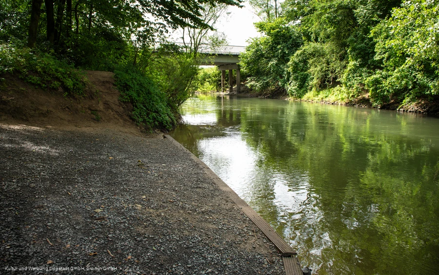 Kanueinstieg Rebbeke Zur Neuen Brücke (c) KWL Kultur und Werbung Lippstadt GmbH Pro-t-in GmbH (1).jpg
