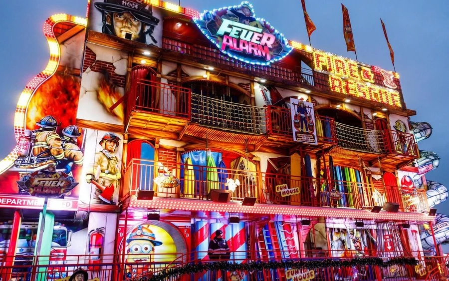 Fun House – Feueralarm Fun House – Feueralarm