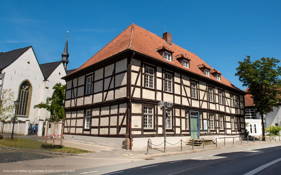 Niemöllerhaus (c) KWL Kultur und Werbung Lippstadt GmbH Pro-t-in GmbH (1).jpg