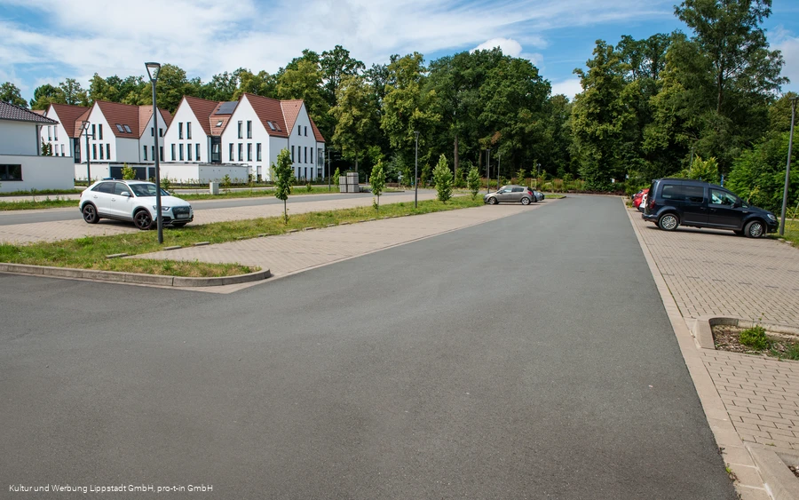 Parkplatz Therapiezentrum (c) KWL Kultur und Werbung Lippstadt GmbH Pro-t-in GmbH (1).jpg
