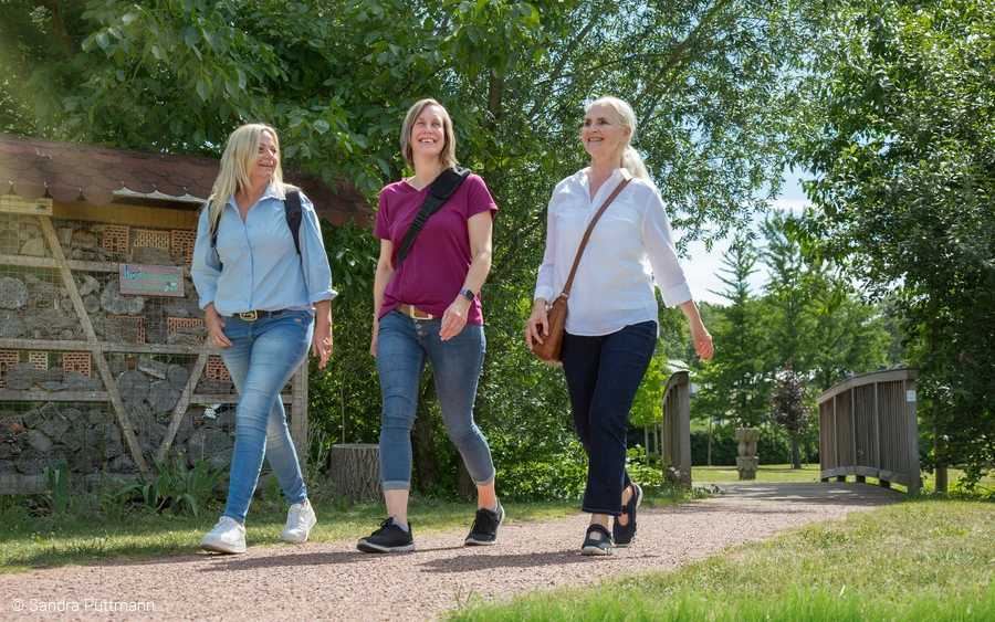 Spaziergängerinnen © Sandra Püttmann.jpg Spaziergängerinnen © Sandra Püttmann.jpg