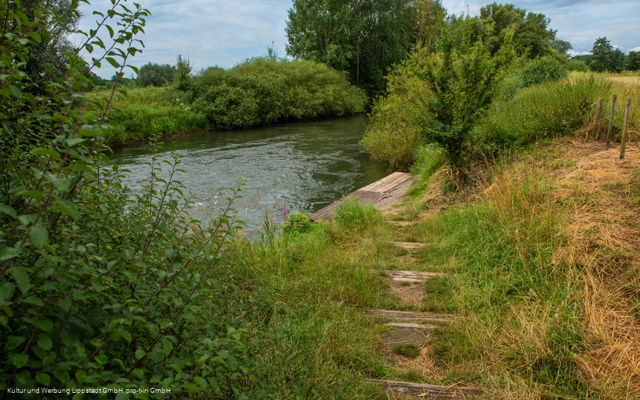 Kanueinstieg Hörste Schleusenstraße (c) KWL Kultur und Werbung Lippstadt GmbH Pro-t-in GmbH.jpg