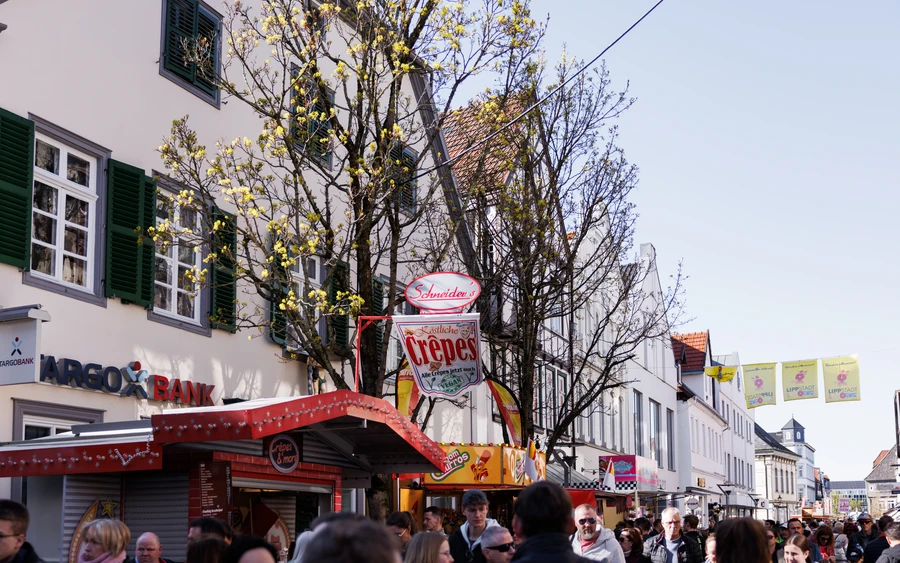 Innenstadt mit Crepe Bude