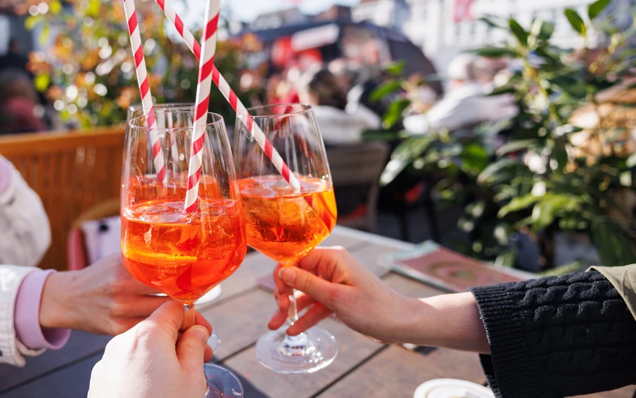 Aperol in der Stadt genießen