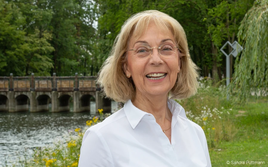 Christine Zander