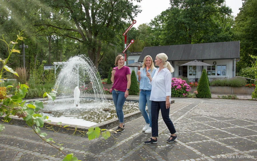 Eis essen Gute Stube © Sandra Püttmann.jpg