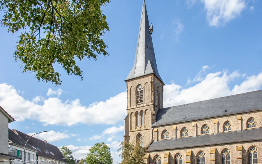 LIPPETAL - Kirche Lippborg