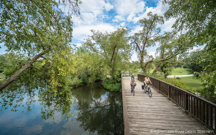 An der Lippe Radfahren © Römer-Lippe-Route Dennis Stratmann