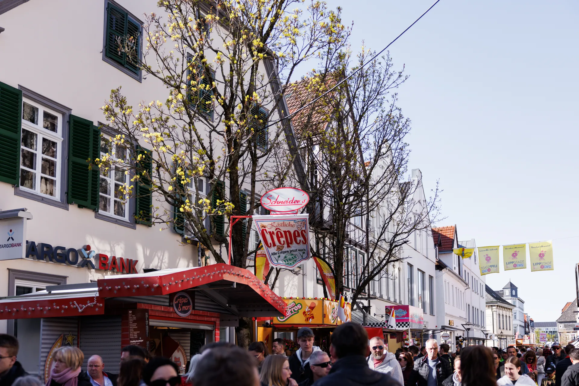 Innenstadt mit Crepe Bude