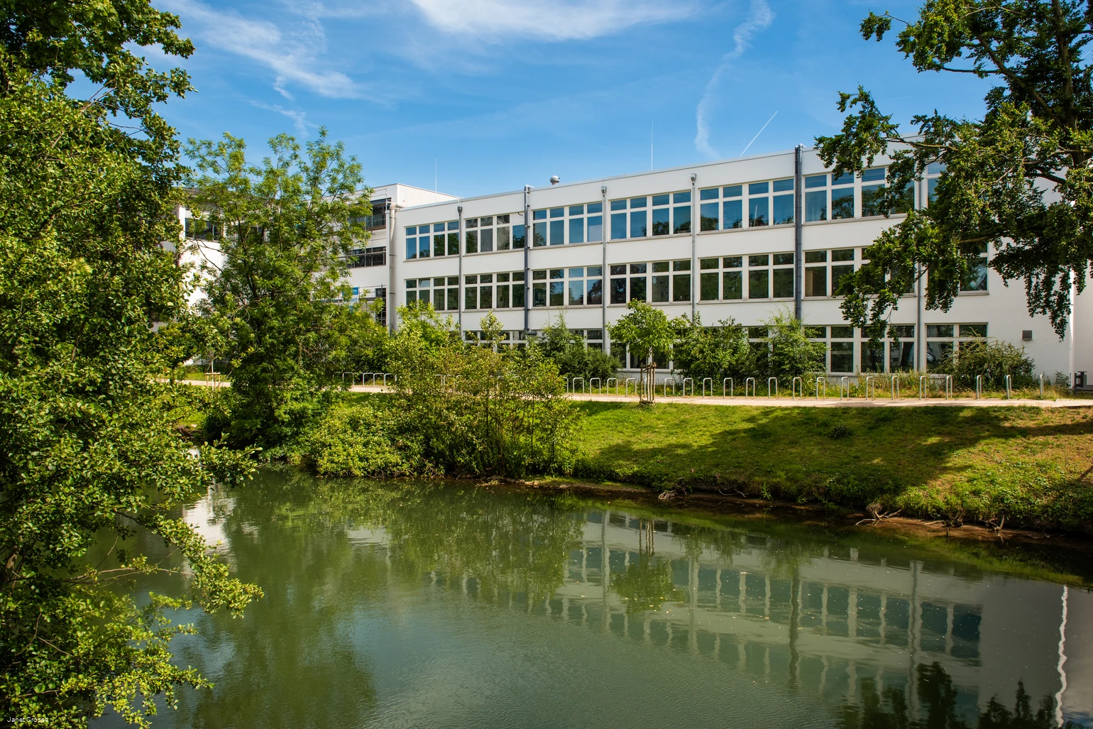Ostendorfgymnasium (c) KWL Kultur und Werbung Lippstadt GmbH Pro-t-in GmbH.jpg Ostendorfgymnasium (c) KWL Kultur und Werbung Lippstadt GmbH Pro-t-in GmbH.jpg