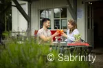 Aperol Sprizz vor der Guten Stube